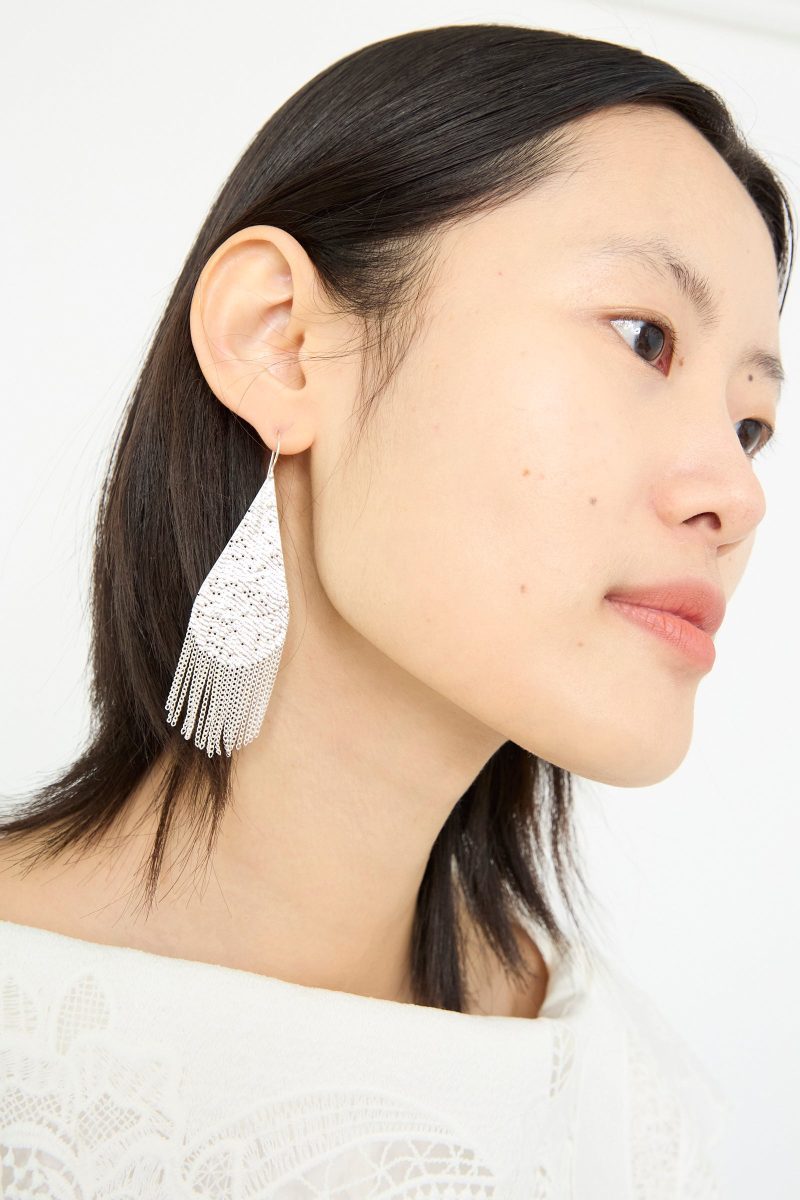 Hannah Keefe Drip Earrings in Silver Oroboro 1 13d56ce6 5f88 4892 a1ff 202b9c50498e