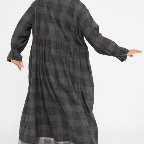 IchiAntiquites BlockCheckFlannelDress Charcoal Oroboro 10