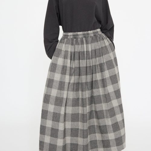 IchiAntiquites BlockCheckFlannelSkirt Gray Oroboro 1