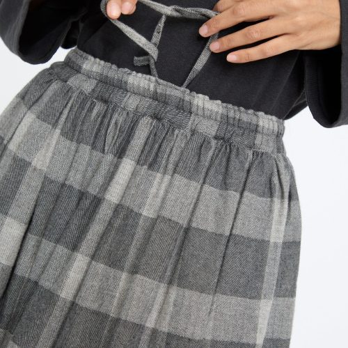 IchiAntiquites BlockCheckFlannelSkirt Gray Oroboro 7