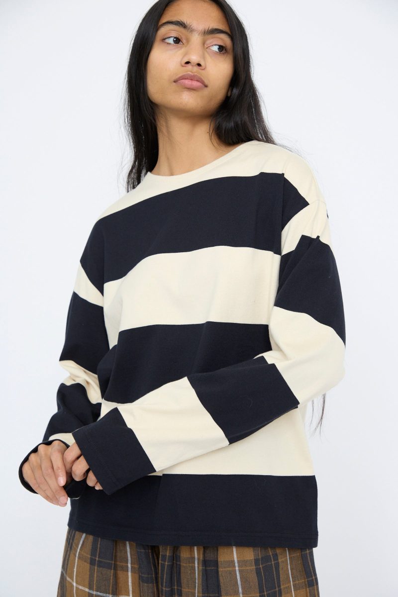 IchiAntiquites StripedCrewneck Beige Black Oroboro 3