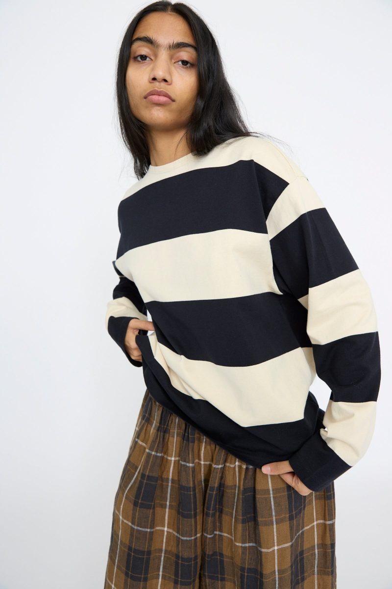 IchiAntiquites StripedCrewneck Beige Black Oroboro 5