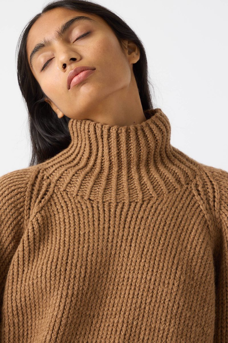 Jan JanVanEssche CamelWoolKnit68Sweater Natural Oroboro 01