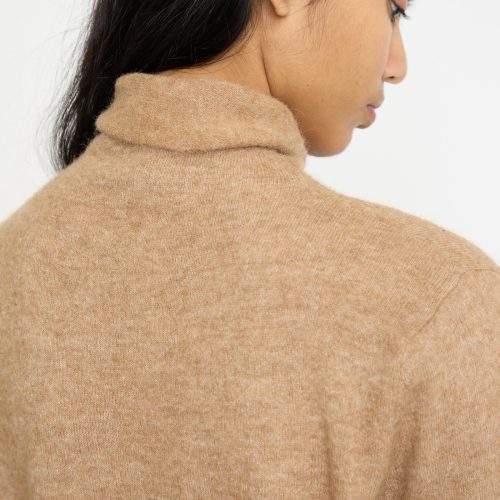 LaurenManoogian FunnelTurtleneck Camel Oroboro 6 228db279 8d71 4675 af81 ee891013df4e