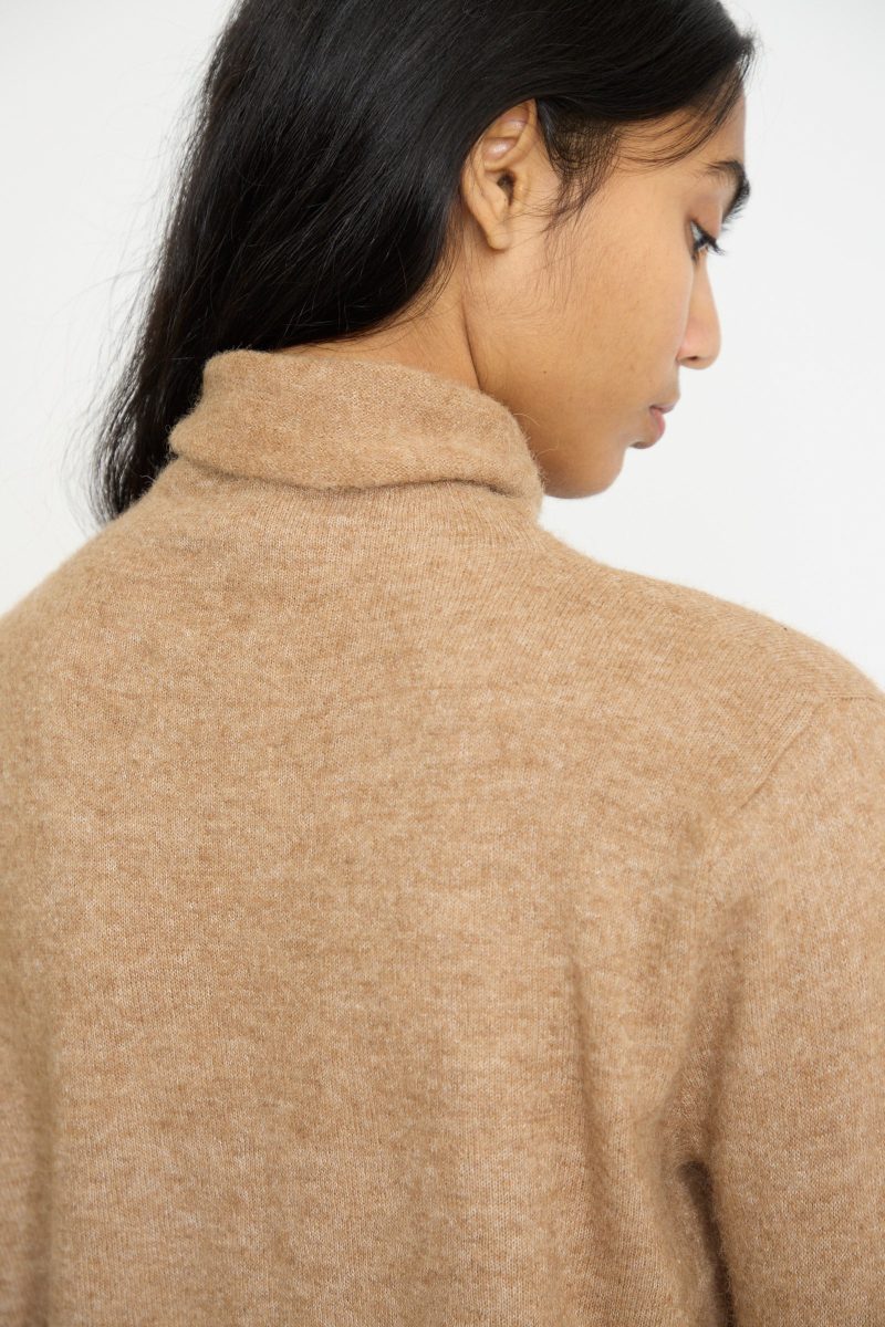 LaurenManoogian FunnelTurtleneck Camel Oroboro 6 228db279 8d71 4675 af81 ee891013df4e