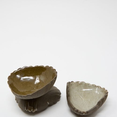 LostQuarry SmallCeramicShellDish Brown LightGlaze Oroboro 4