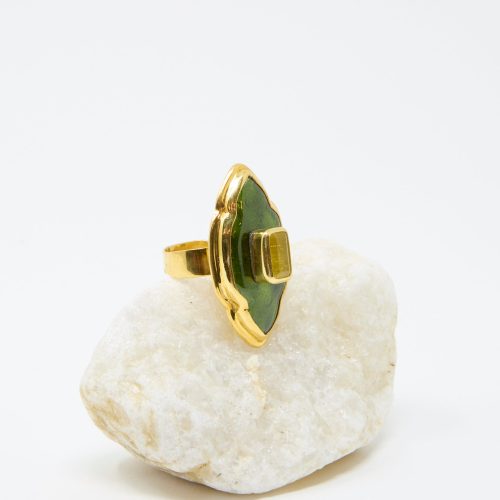 SofioGongli Ring Green Gold Oroboro 2 9c7fb807 d8fc 4778 a8c3 0b10245679af