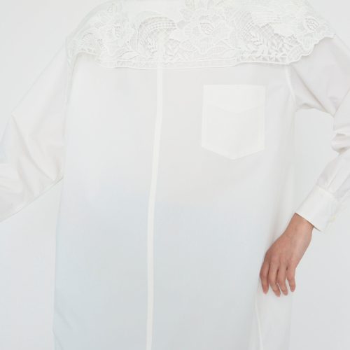 TogaArchives LaceBoatNeckShirt White Oroboro 2