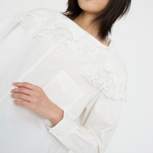 TogaArchives LaceBoatNeckShirt White Oroboro 3